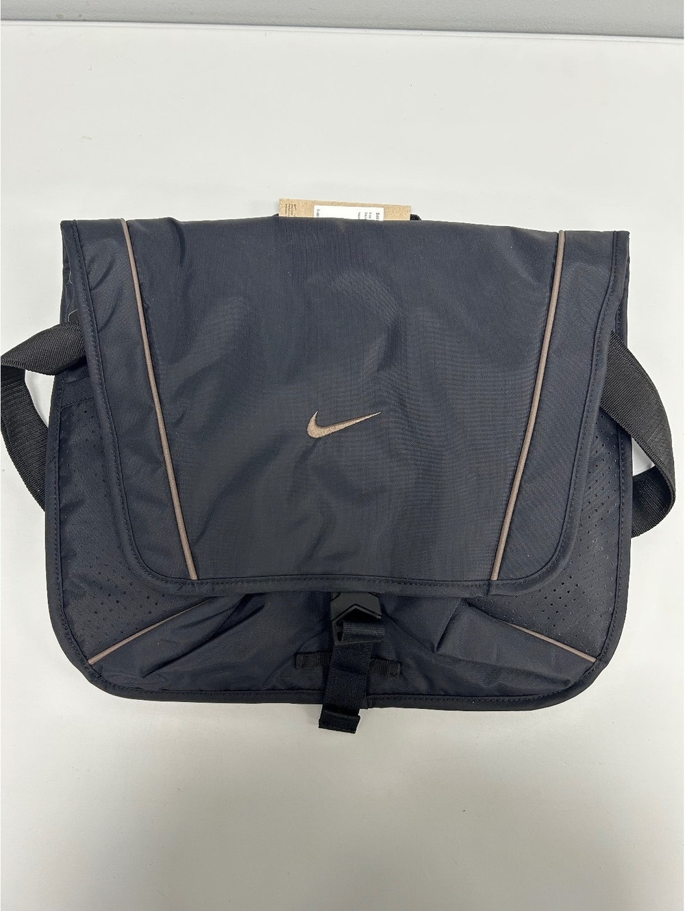 Nike Black Messenger Bag with Adjustable Strap